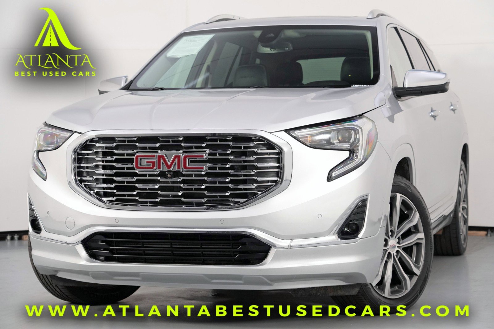 Used 2020 GMC Terrain Denali w/ GMC Pro Grade Package image 1