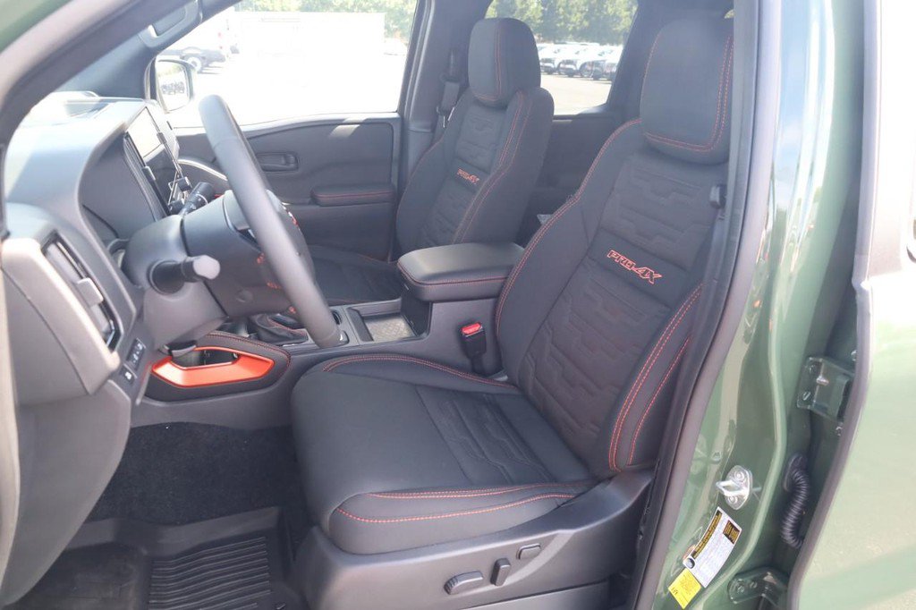 New 2026 Nissan Frontier PRO-4X w/ Tow Package AWD/4WD image 19
