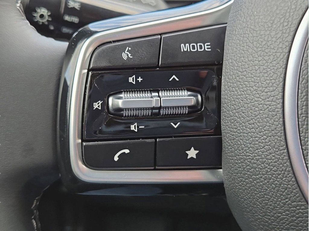 New 2025 Kia Sorento S w/ Panoramic Sunroof Package image 29