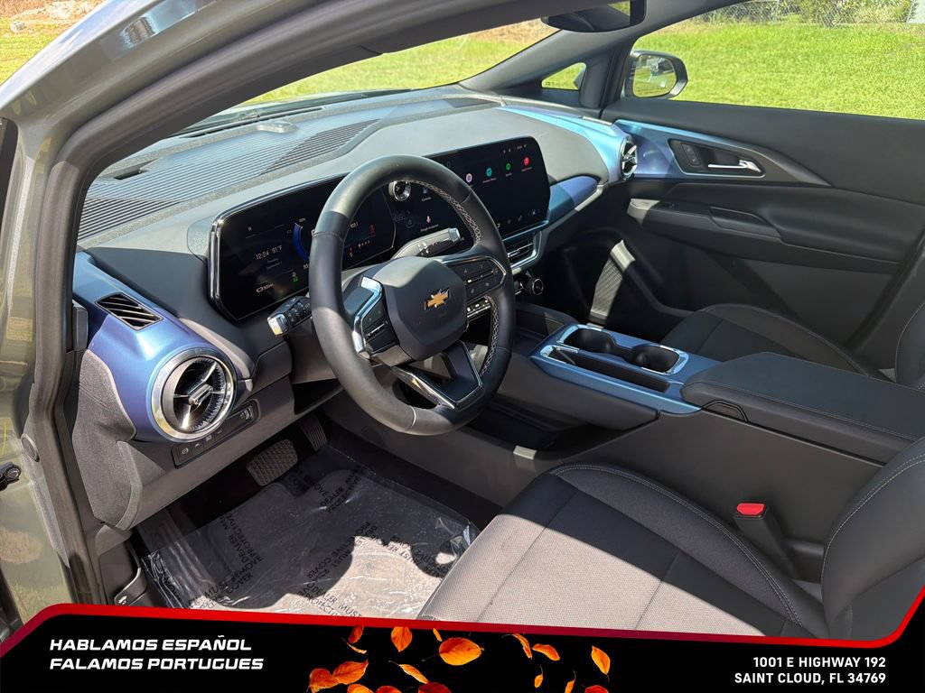 Used 2025 Chevrolet Equinox EV LT w/ Convenience Package FWD image 16