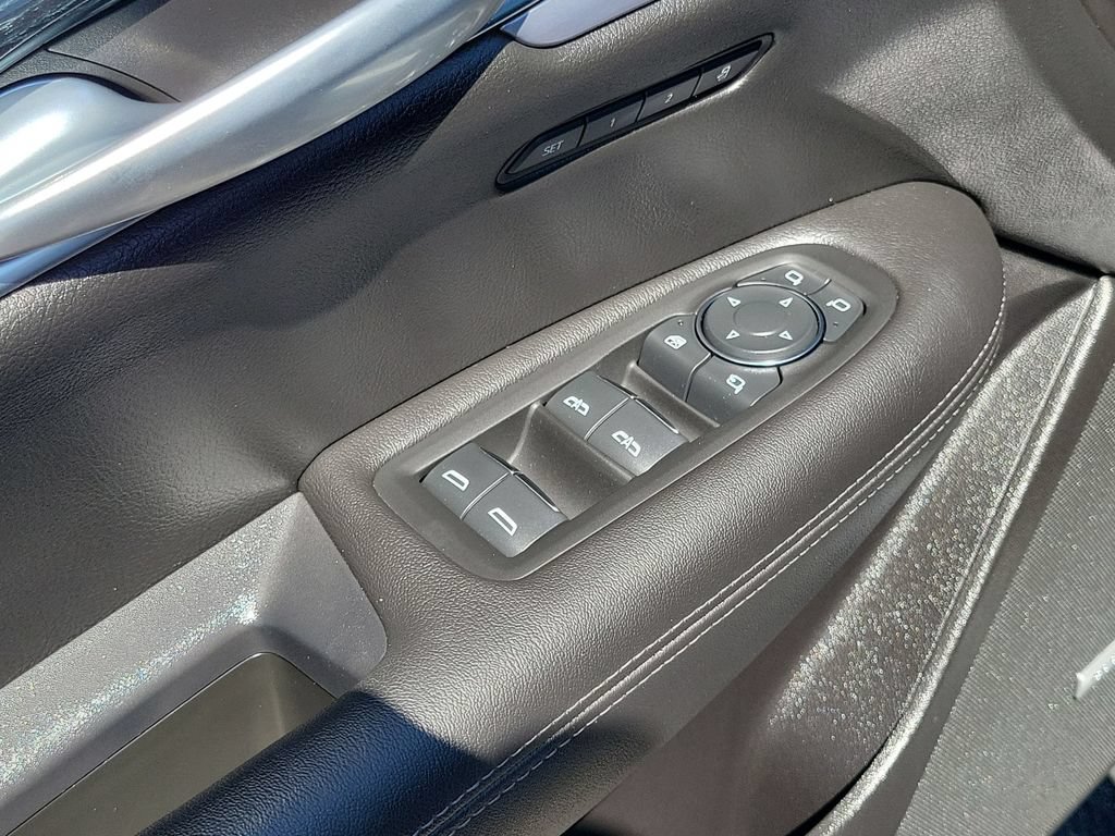 Certified 2024 Cadillac XT5 Premium Luxury FWD image 23