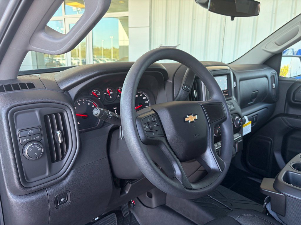 New 2026 Chevrolet Silverado 1500 Custom RWD image 16