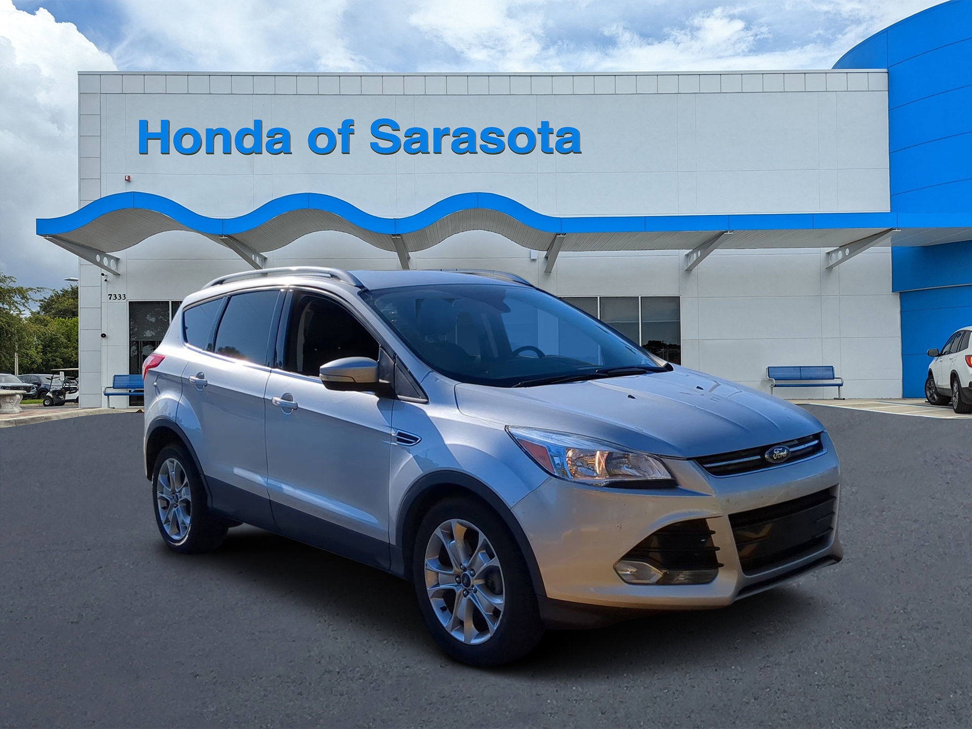 Used 2014 Ford Escape Titanium image 1