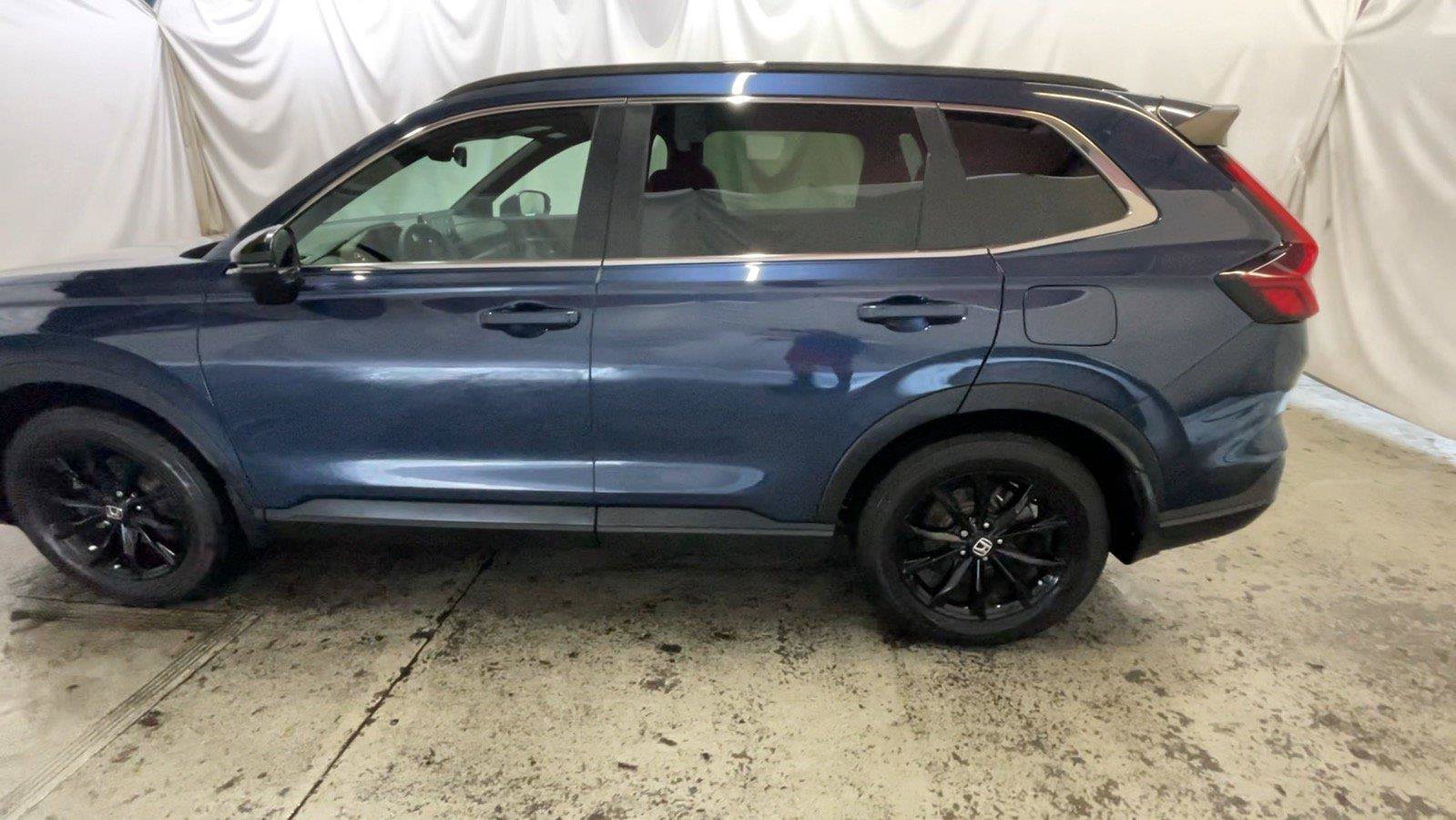Used 2025 Honda CR-V Sport-L image 12