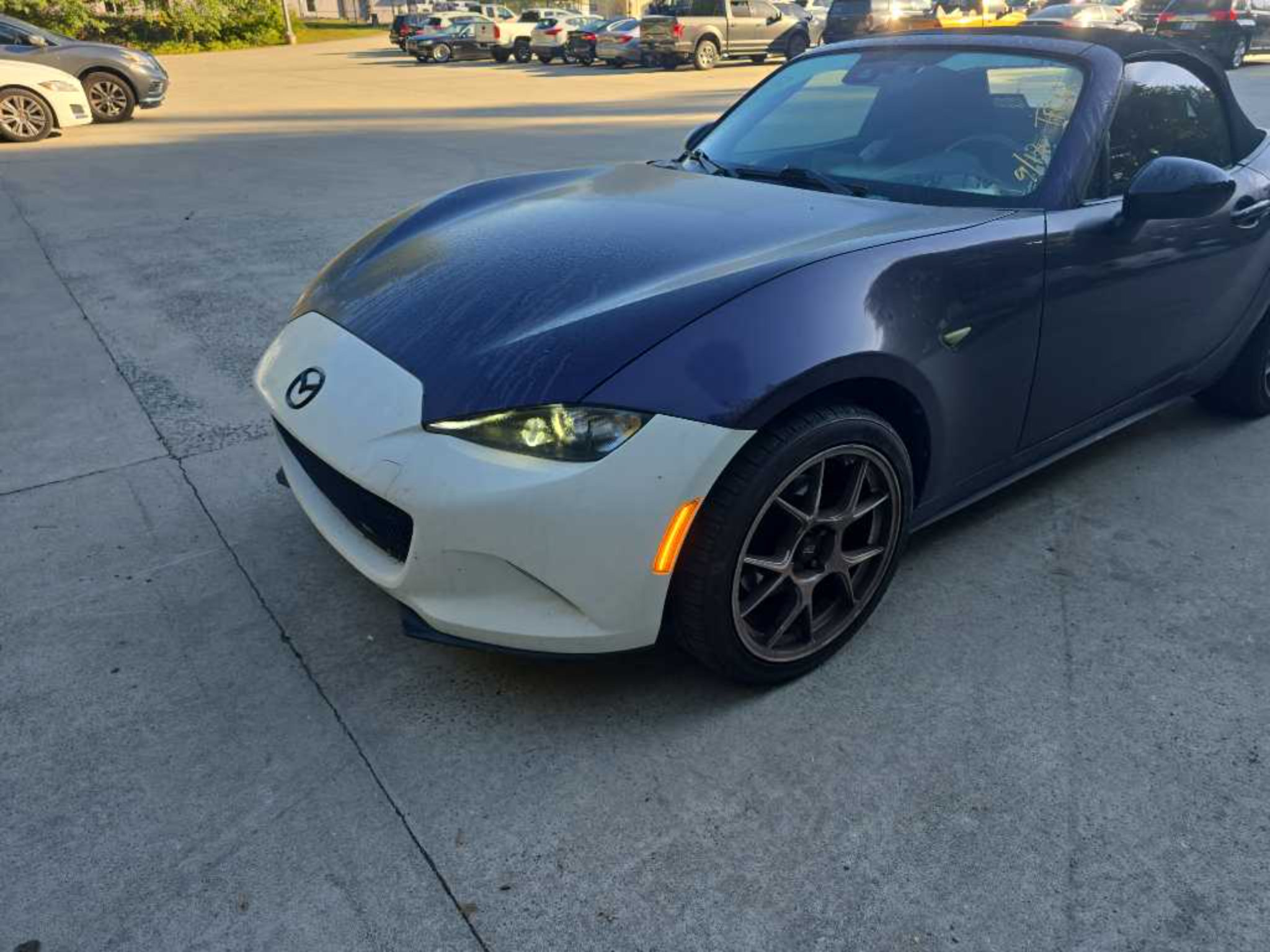 Used 2020 MAZDA MX-5 Miata Sport RWD image 1