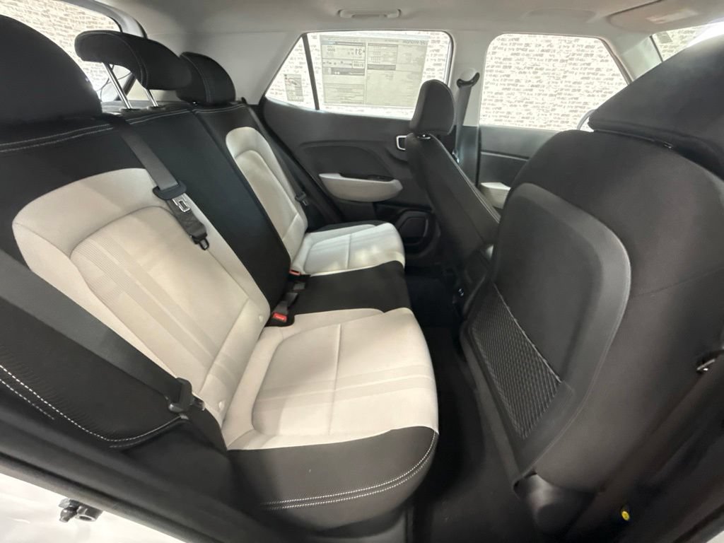 New 2026 Hyundai Venue SEL FWD image 12