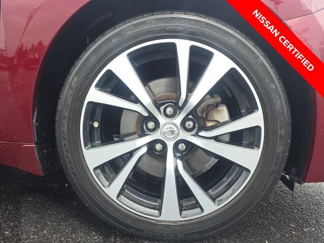 Certified 2018 Nissan Maxima 3.5 SV FWD image 11