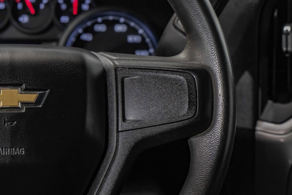 Used 2024 Chevrolet Silverado 2500 Custom w/ Custom Value Package AWD/4WD image 18