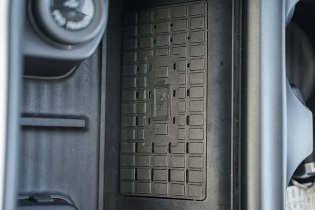 Used 2025 Ford Expedition Active AWD/4WD image 39
