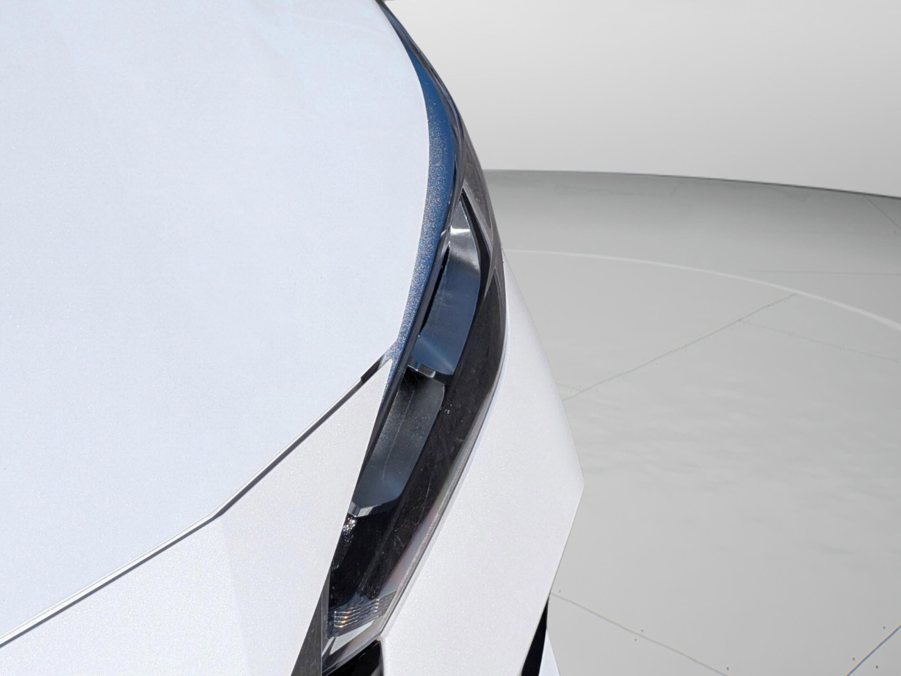 Used 2023 Nissan Sentra SV image 32