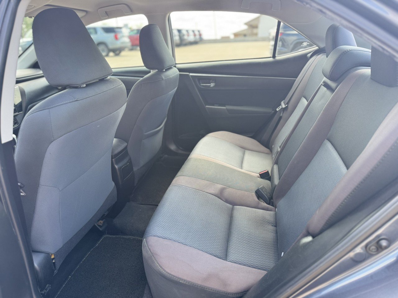 Used 2017 Toyota Corolla LE FWD image 10