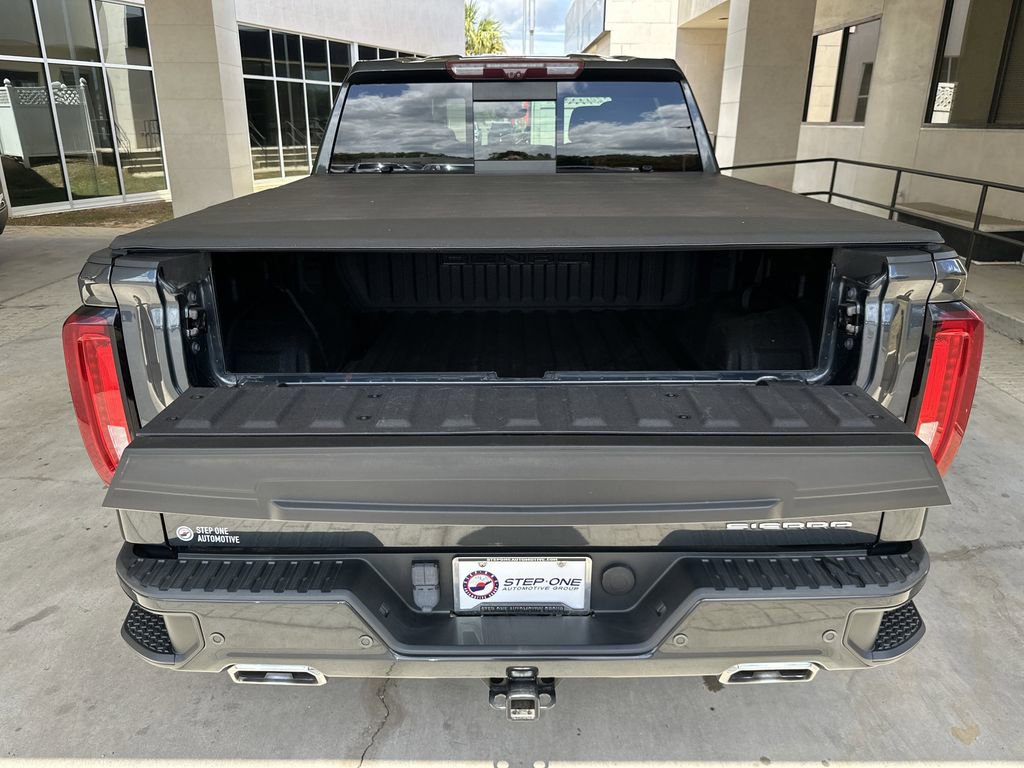 Used 2021 GMC Sierra 1500 Denali w/ Denali Ultimate Package AWD/4WD image 31