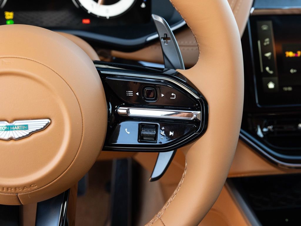 New 2026 Aston Martin DBX 707 image 29