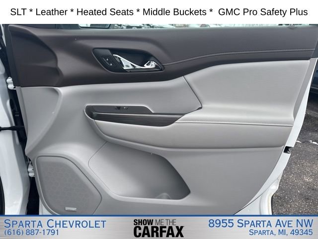 Used 2021 GMC Acadia SLT w/ LPO, Floor Liner Package image 23