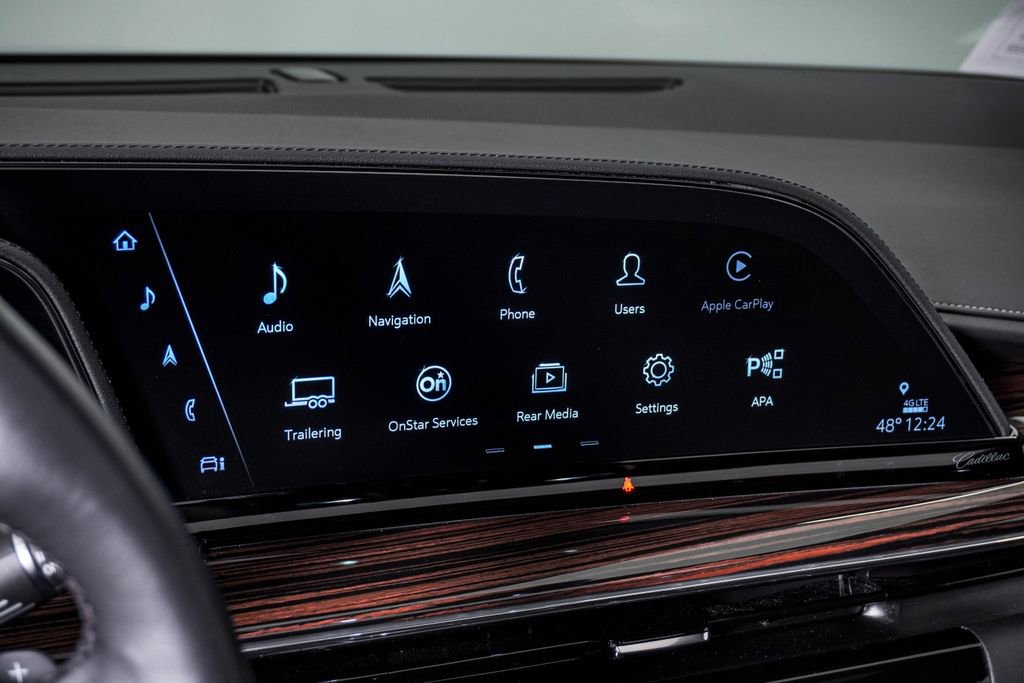 Used 2024 Cadillac Escalade Premium Luxury w/ Performance Package AWD/4WD image 29