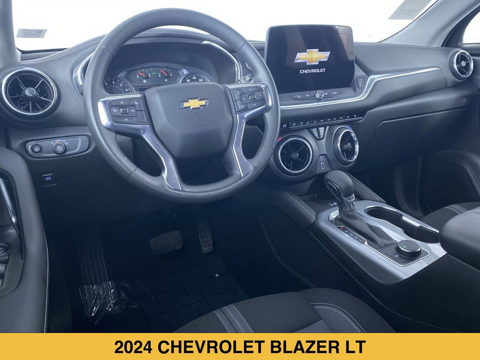Certified 2024 Chevrolet Blazer LT w/ Redline Edition FWD image 2