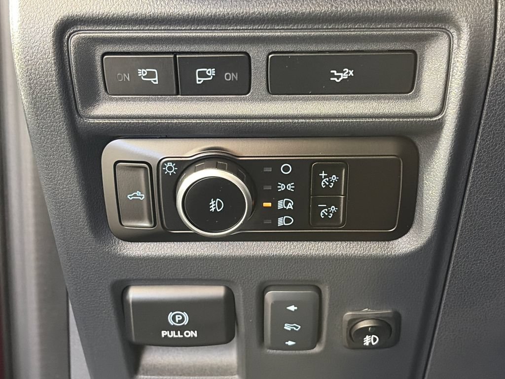 Used 2023 Ford F150 Lariat w/ Equipment Group 502A High AWD/4WD image 26