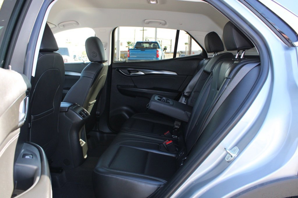 Used 2025 Buick Envision Preferred image 17