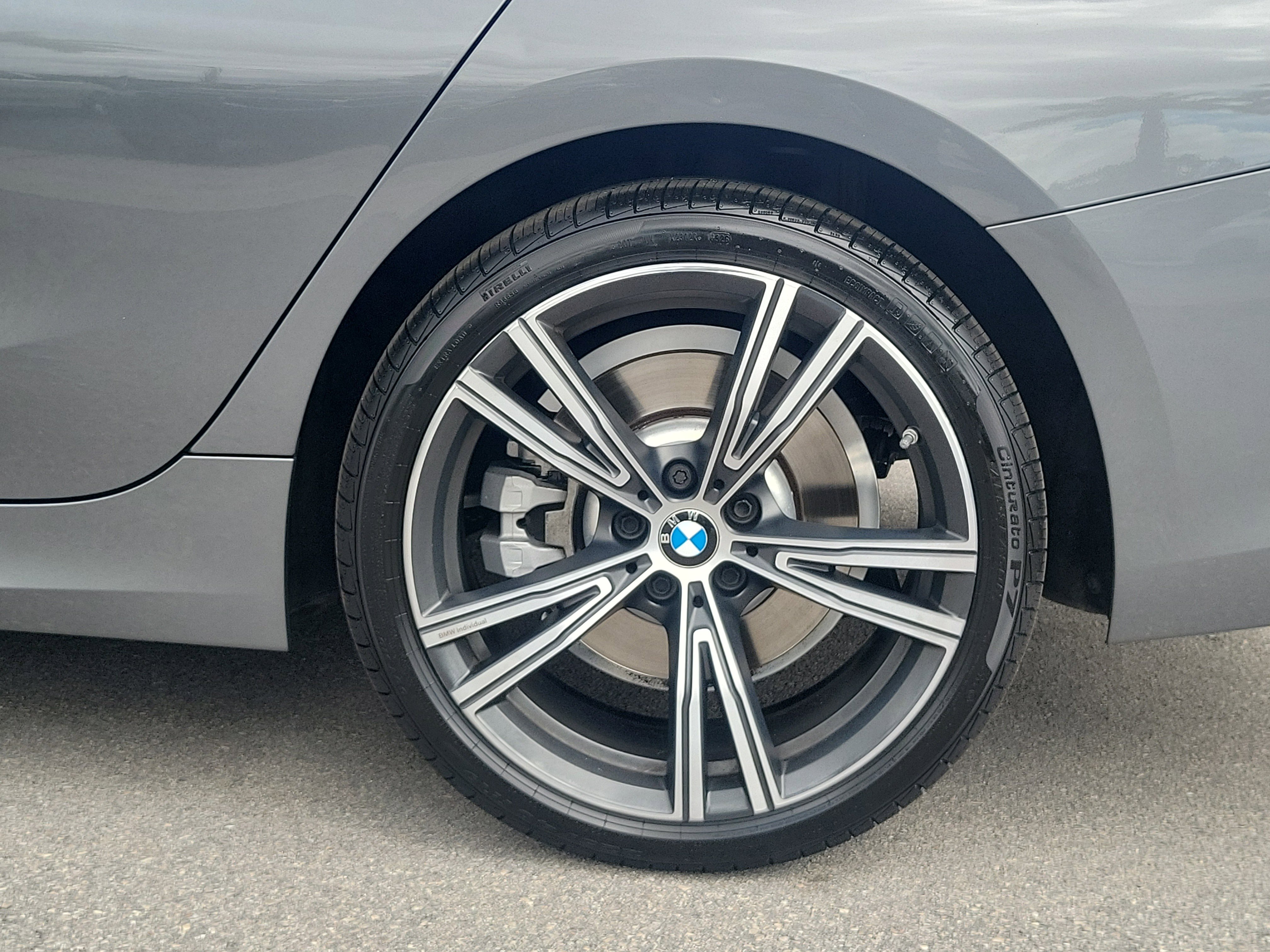 Certified 2024 BMW 330i Sedan w/ Convenience Package RWD image 8