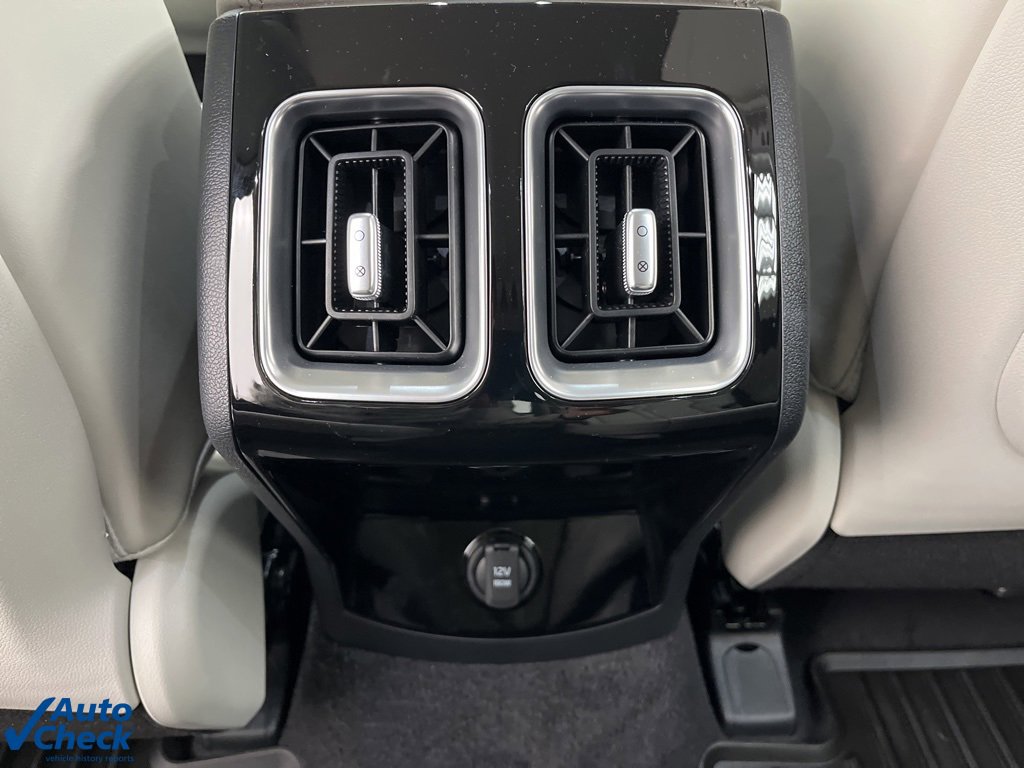 Used 2025 Kia Sorento SX image 27