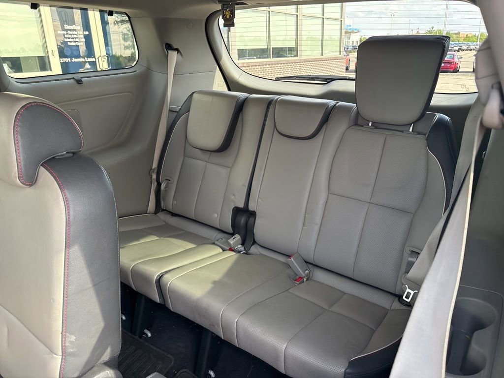 Used 2018 Kia Sedona EX FWD image 38