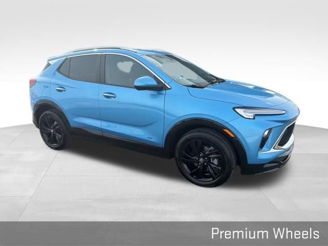 Used 2025 Buick Encore GX Sport Touring image 18