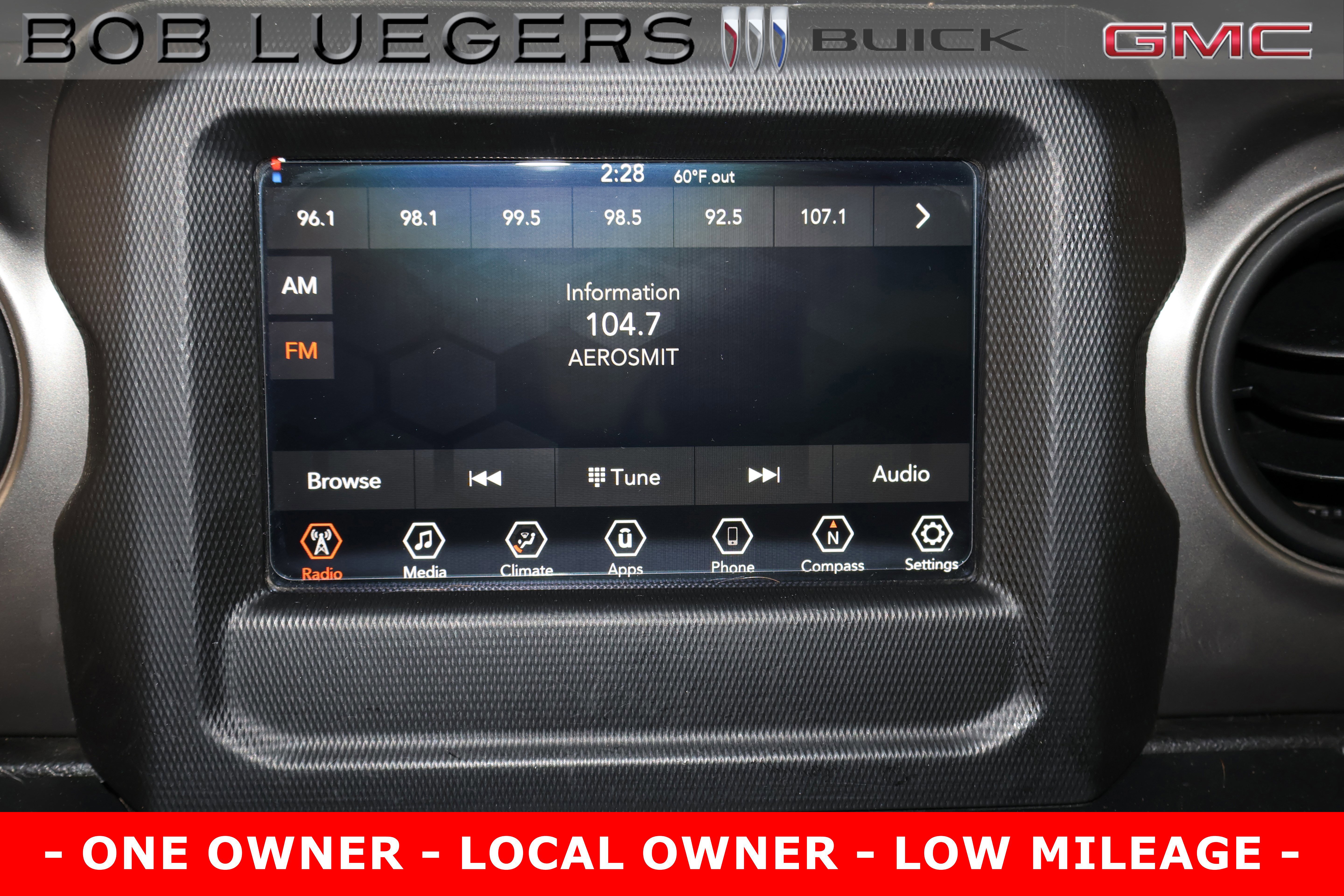 Used 2022 Jeep Wrangler Sport image 18