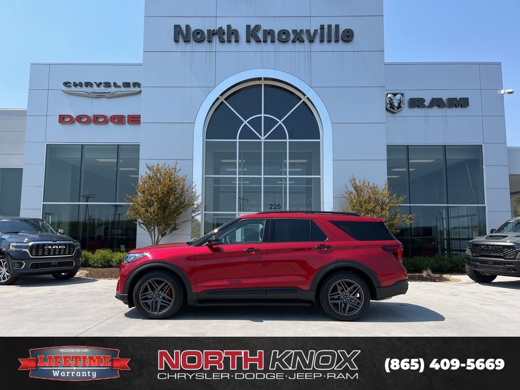 Used 2026 Ford Explorer ST w/ Sun And Sound Package AWD/4WD image 2