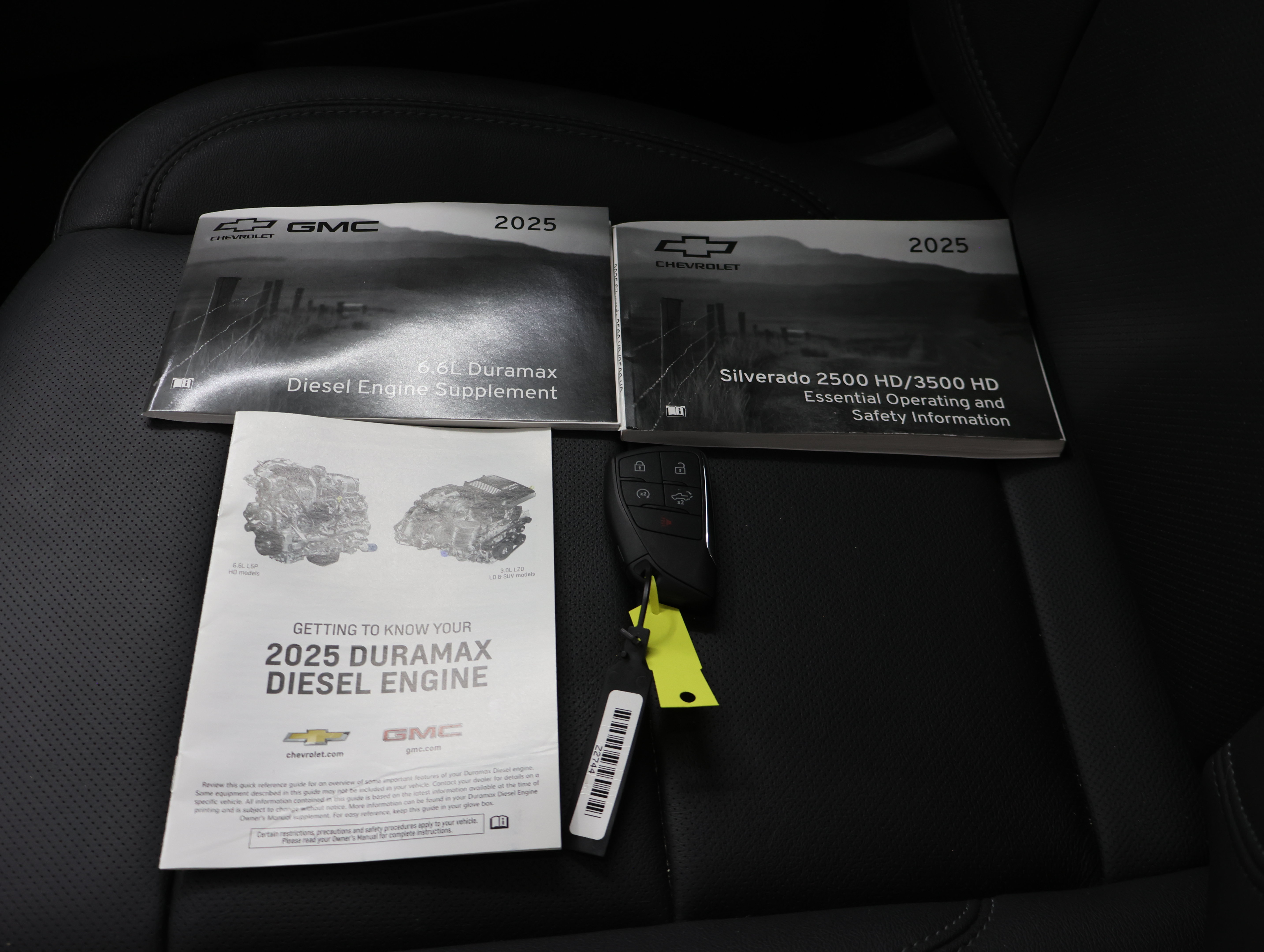 Used 2025 Chevrolet Silverado 2500 LTZ w/ Trail Boss Package AWD/4WD image 78