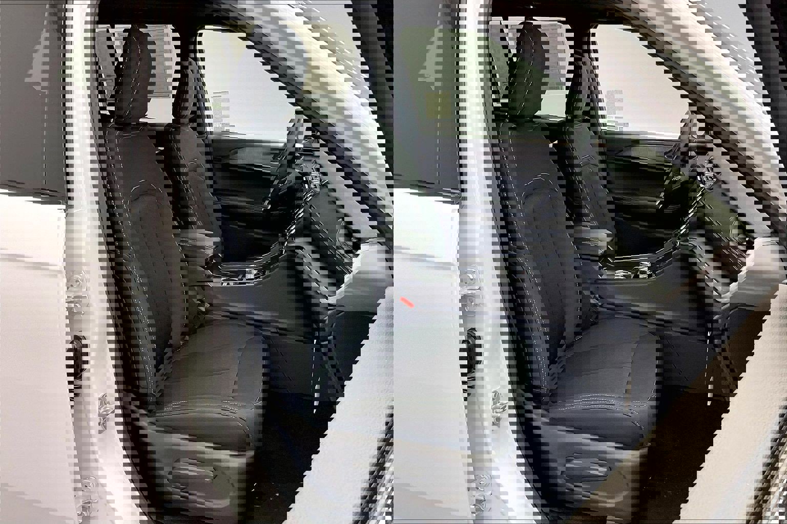 New 2025 Jeep Grand Cherokee Laredo X w/ Luxury Tech Group I image 9