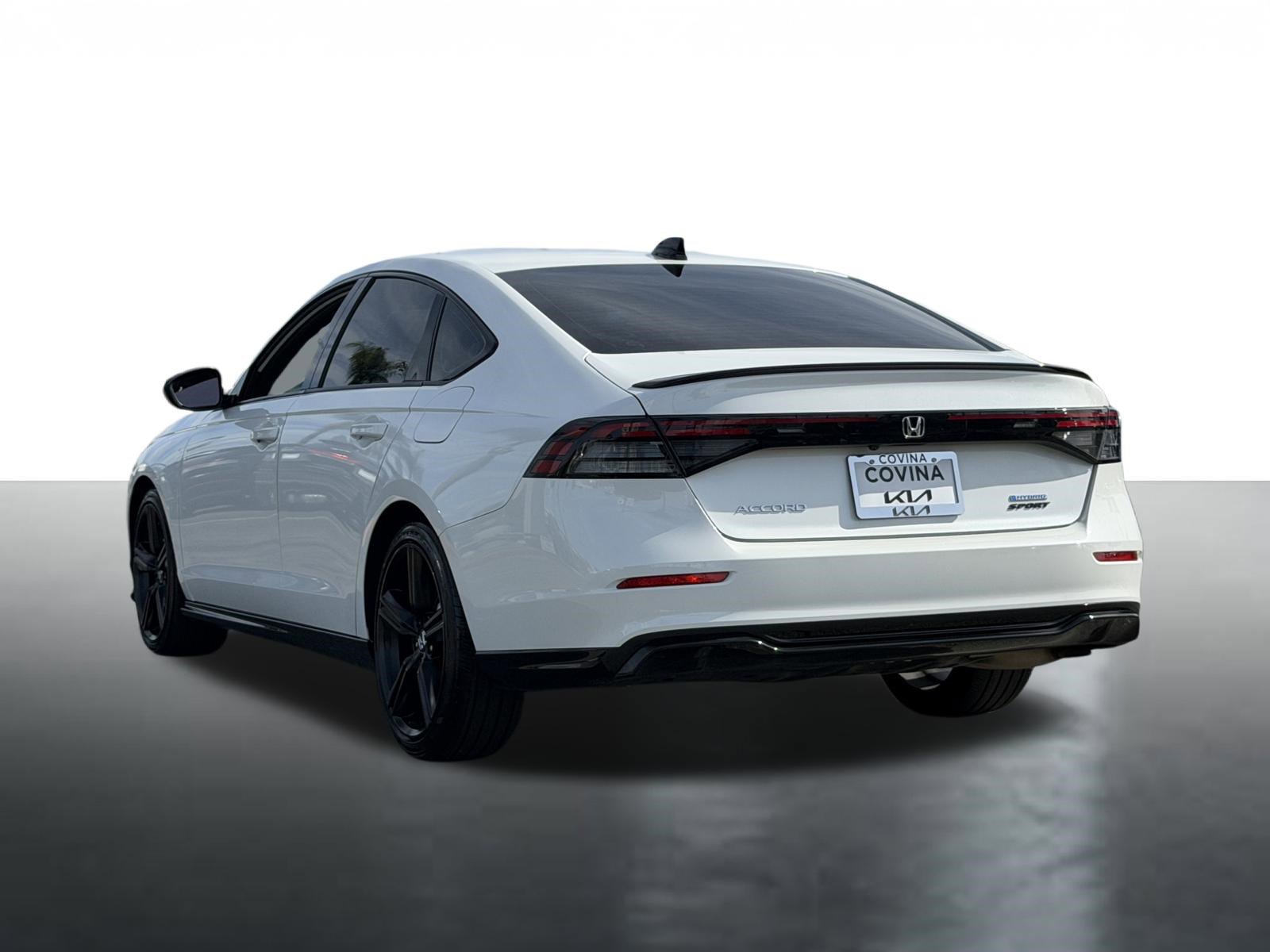 Used 2024 Honda Accord Sport image 6
