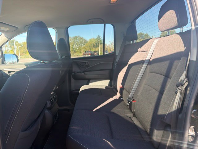 Used 2025 Honda Ridgeline Sport image 16