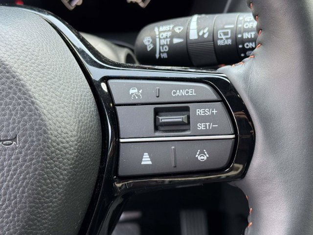 Used 2025 Honda HR-V Sport image 24