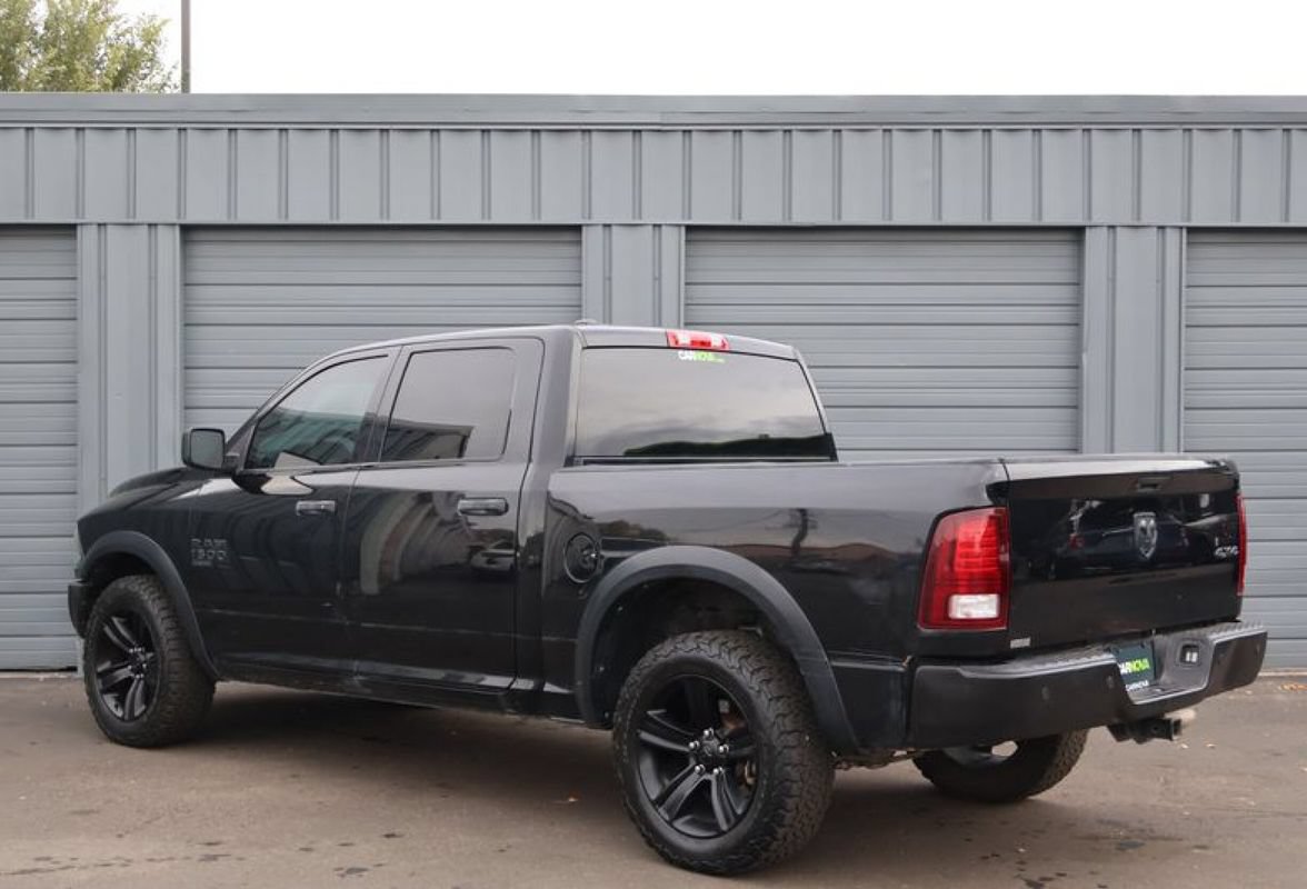 Used 2022 RAM 1500 Warlock AWD/4WD image 3