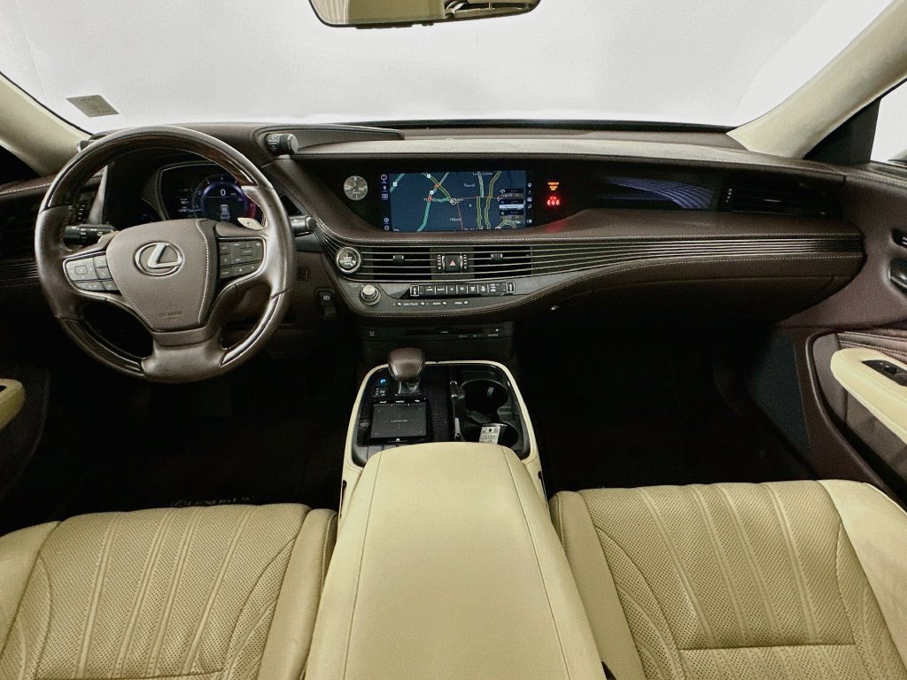 Used 2018 Lexus LS 500 AWD w/ Interior Upgrade Package image 28