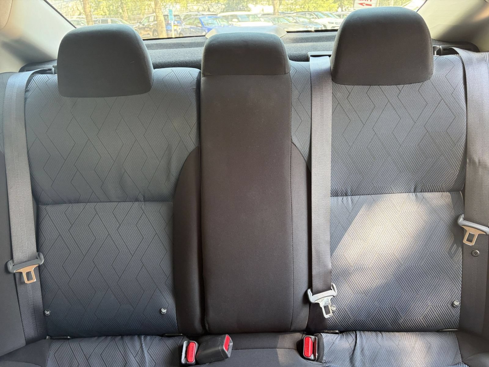 Used 2025 Nissan Versa SV FWD image 36