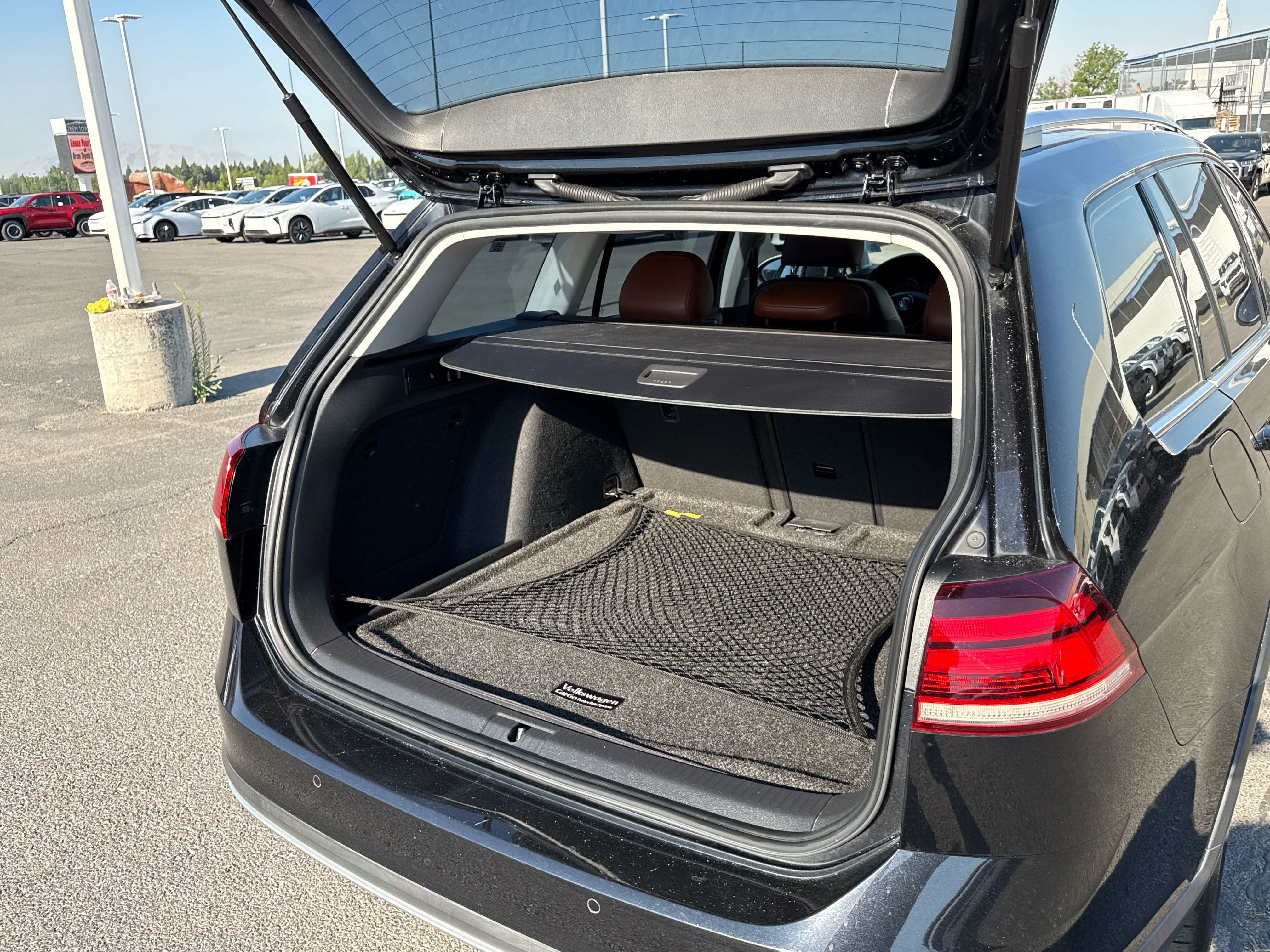 Used 2019 Volkswagen Golf Alltrack SE AWD/4WD image 15