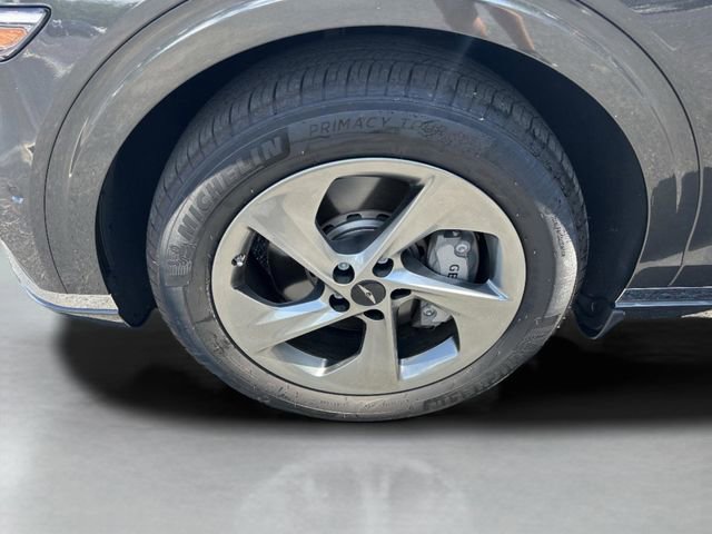 Used 2026 Genesis GV70 2.5T Advanced AWD/4WD image 37