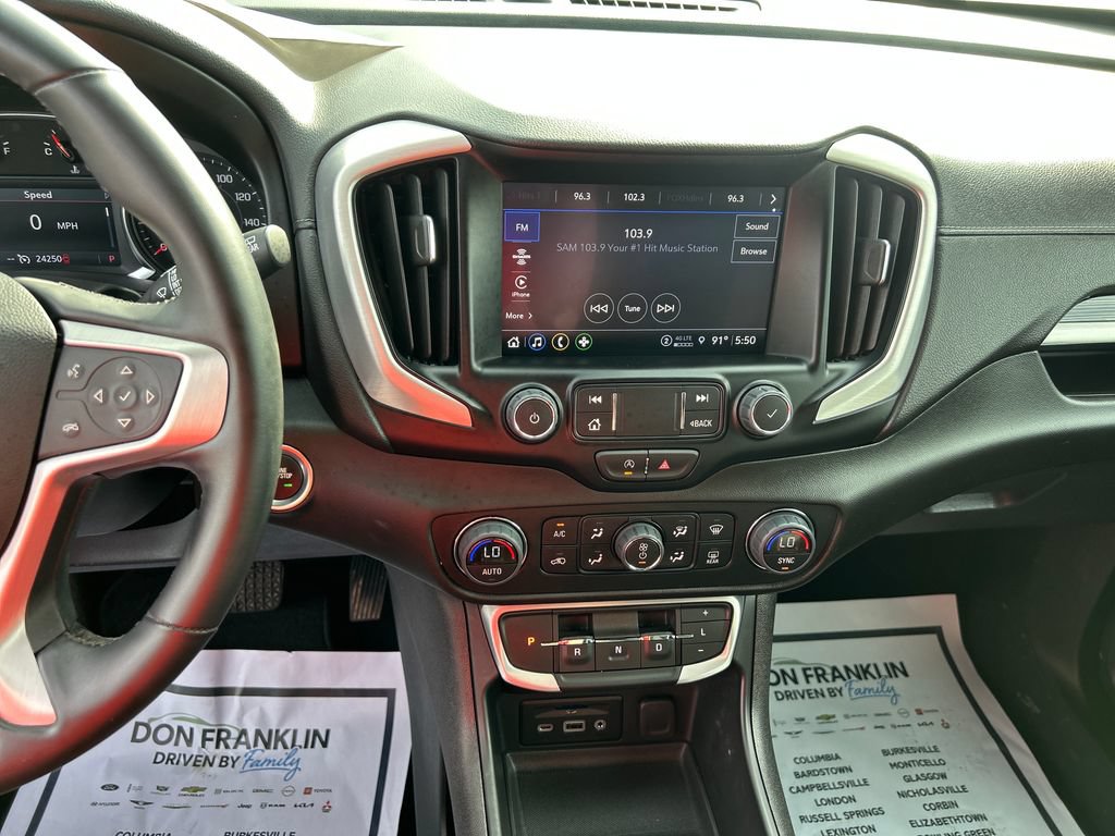 Used 2024 GMC Terrain SLT AWD/4WD image 20