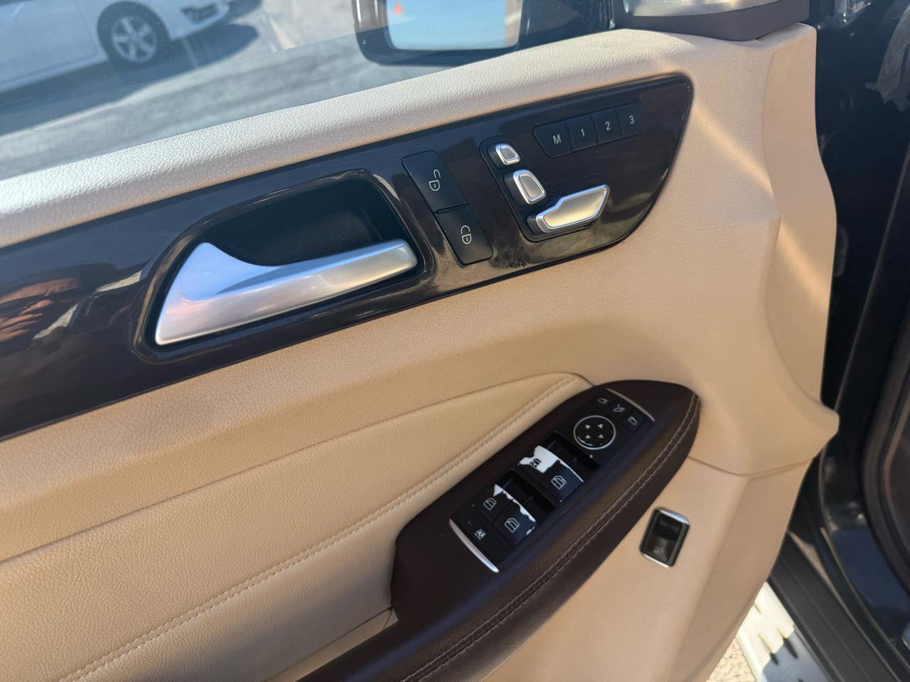 Used 2017 Mercedes-Benz GLE 350 image 14