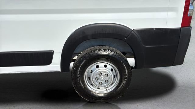 Used 2025 RAM ProMaster 2500 w/ Convenience Group FWD image 36