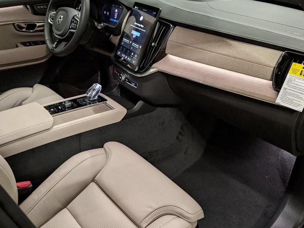 New 2026 Volvo XC90 B6 Ultra AWD/4WD image 28