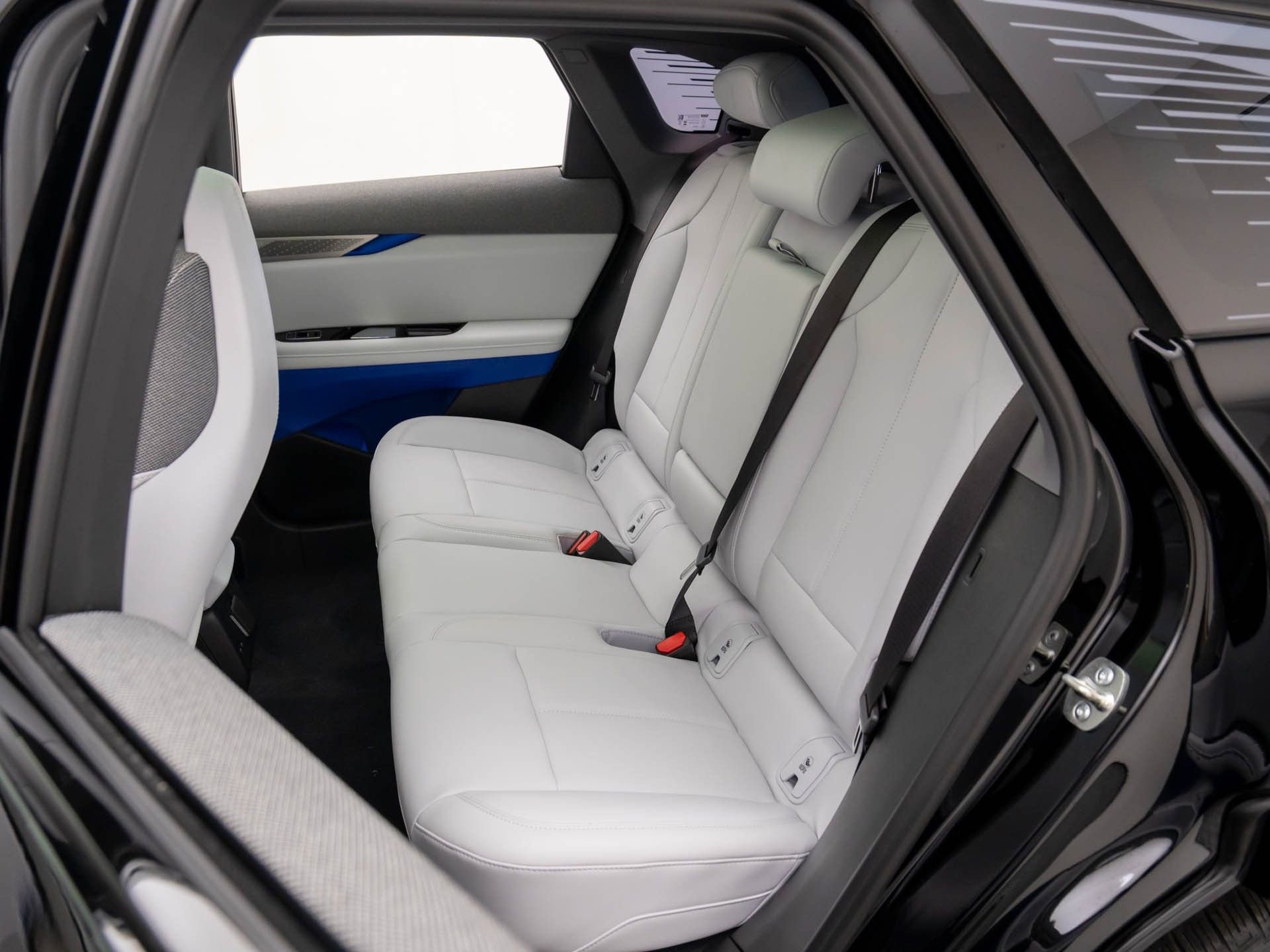 New 2026 Cadillac Optiq Sport 1 image 18