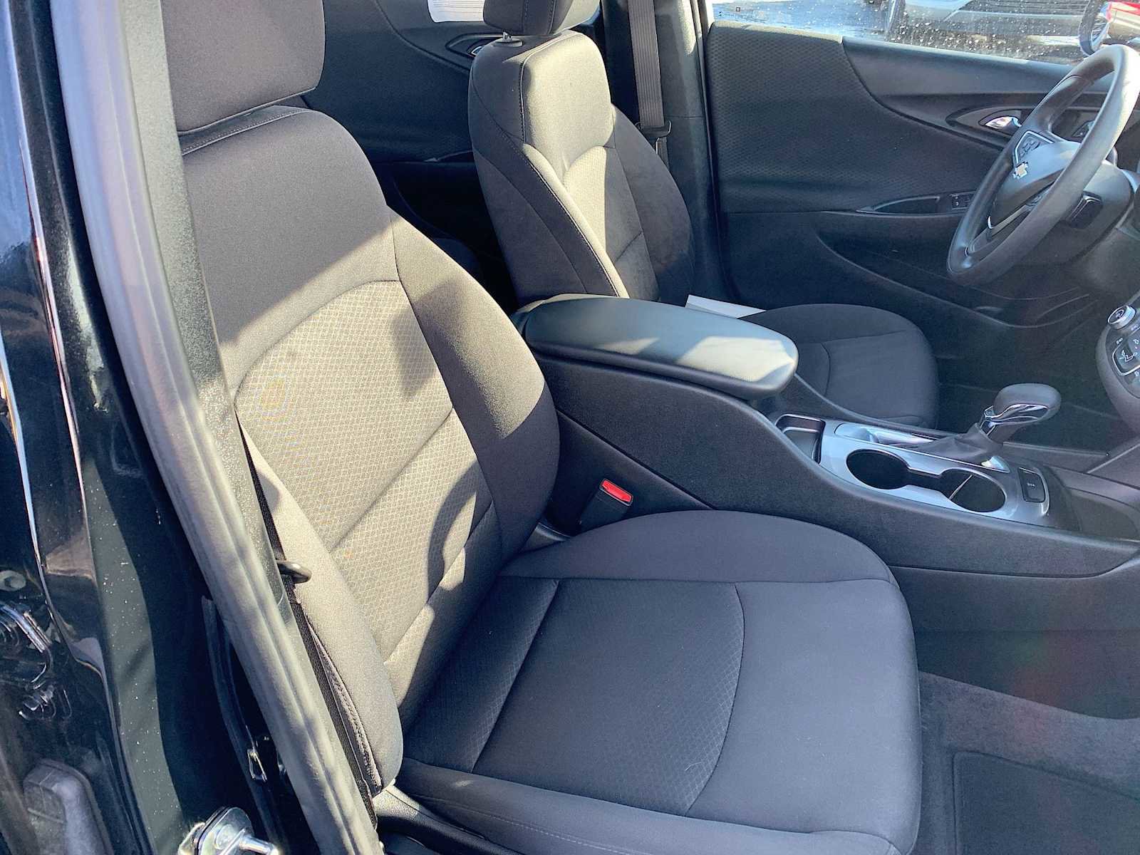 Certified 2022 Chevrolet Malibu LS image 25