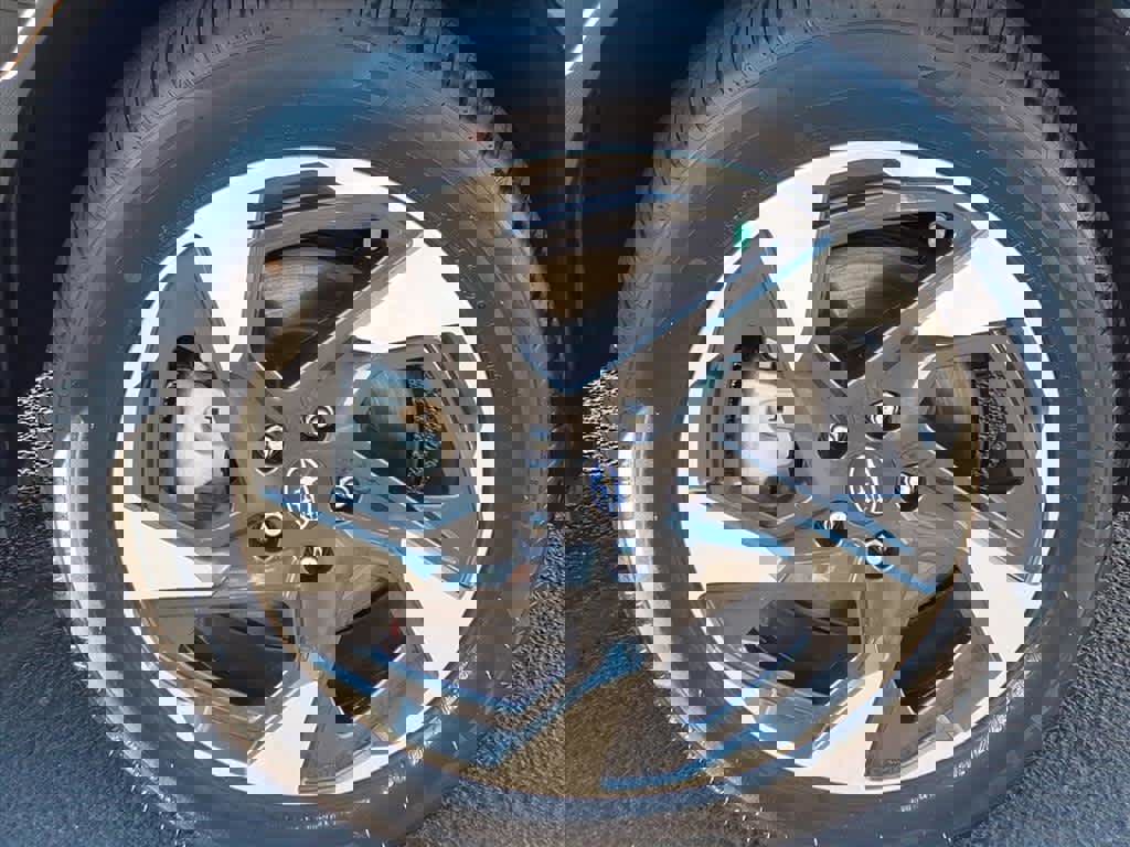 Certified 2025 Subaru Crosstrek 2.5i Limited w/ Popular Package #3A image 9