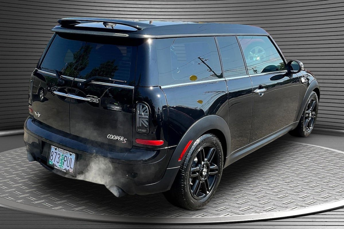 Used 2012 MINI Cooper Clubman S FWD image 6