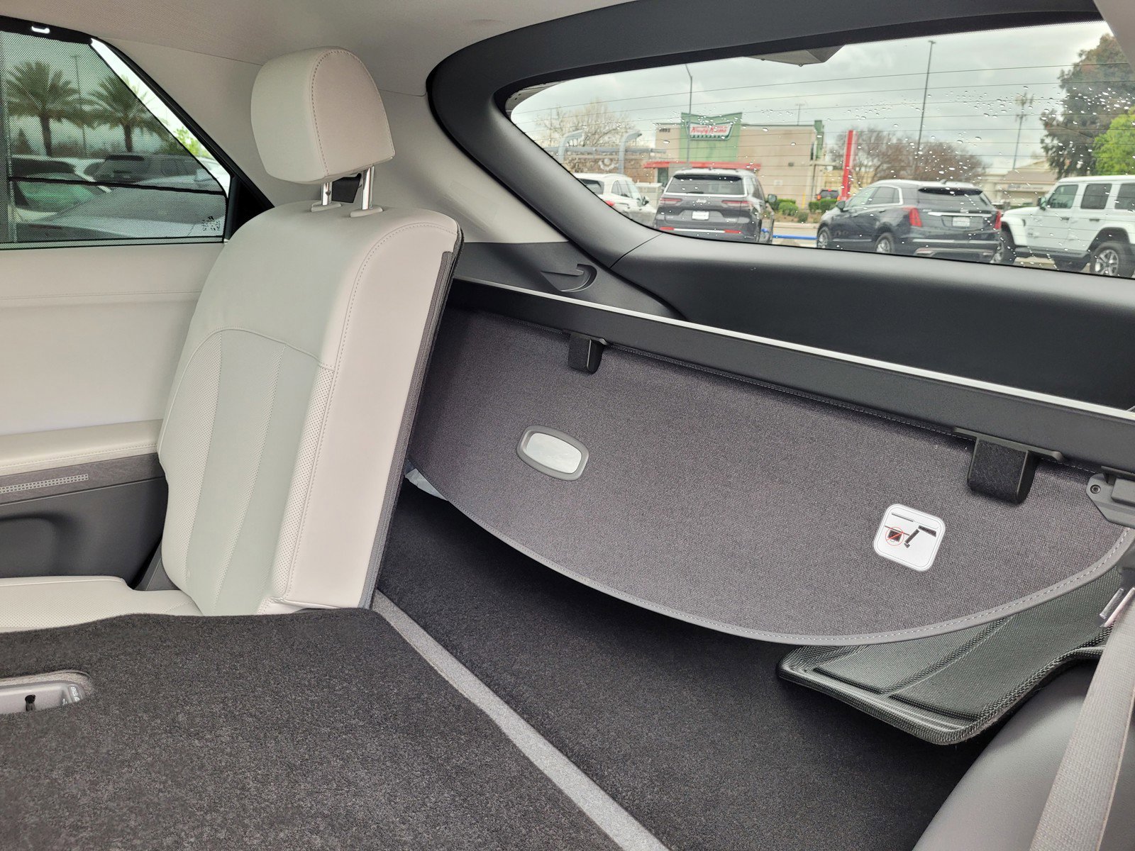 Used 2024 Hyundai Ioniq 5 Limited image 12