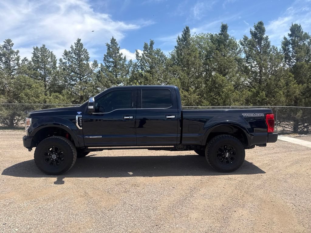 Used 2021 Ford F350 Platinum w/ Tremor Off-Road Package AWD/4WD image 3
