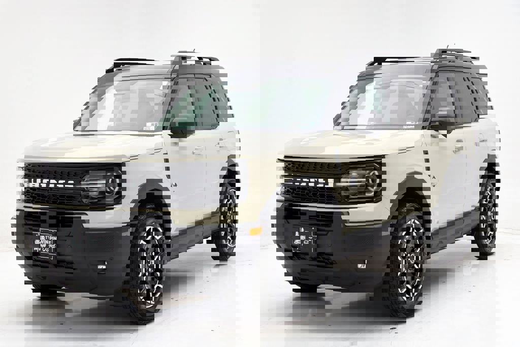 Used 2025 Ford Bronco Sport Outer Banks w/ Outer Banks Tech Package+ image 5