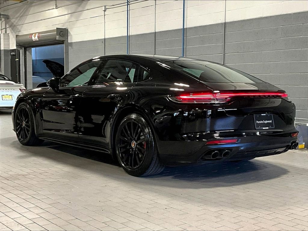 Certified 2023 Porsche Panamera GTS image 3